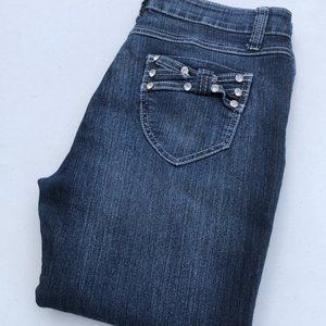 LIKE NEW JZ PREMIUM DESIGNER BOOTCUT JEANS 9/28x31 CRYSTALS 💎